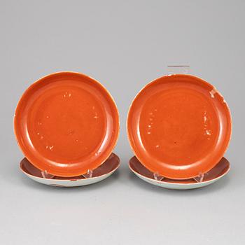 Four iron red porcelain dishes, Qing dynasty, 19th century.