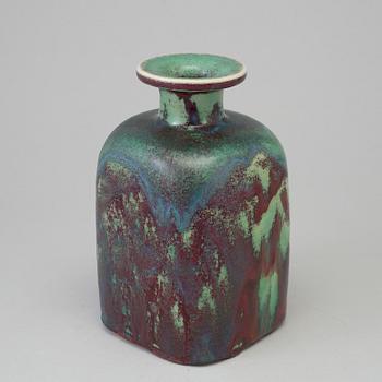 A stoneware vase by Stig Lindberg dated 1971.
