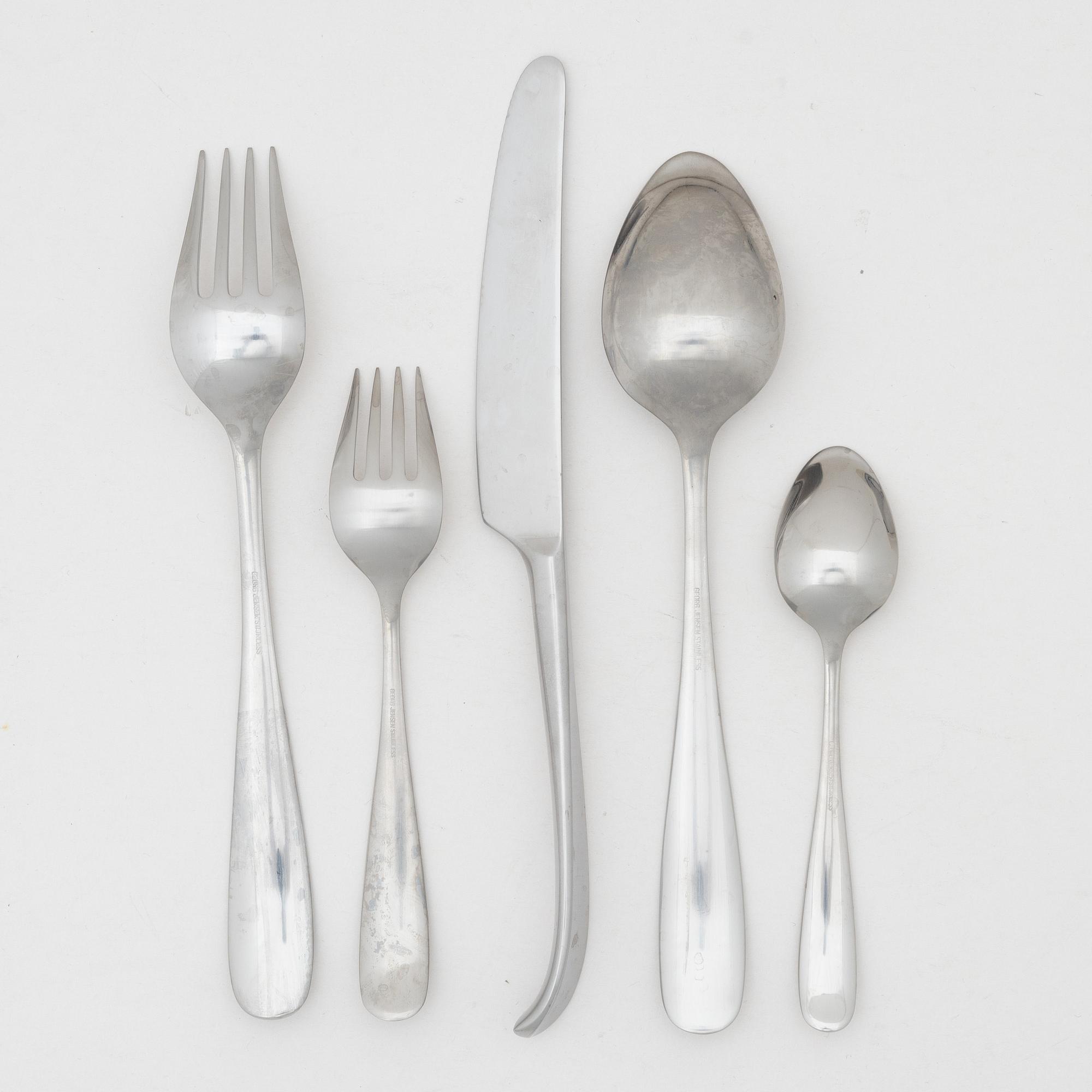 Vivianna Torun Bülow-Hübe, Cutlery service 'Vivianna', 30 pieces, Georg Jensen, Denmark.