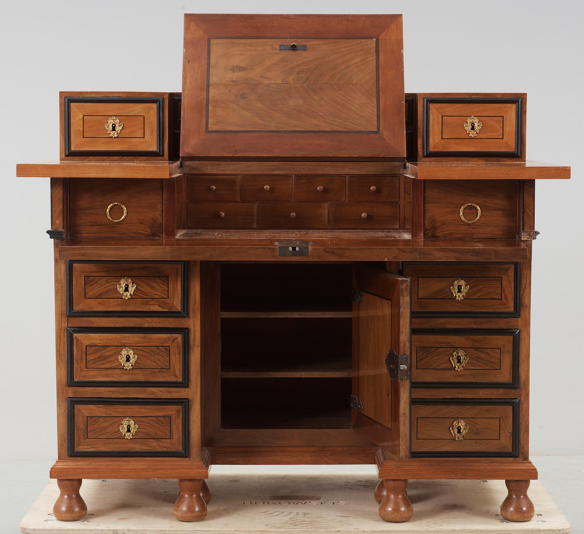 SKRIVBORD, 1700-tal.