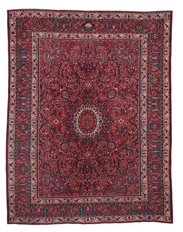 MATTA, semiantik Birjand, ca 342,5 x 263,5 cm.