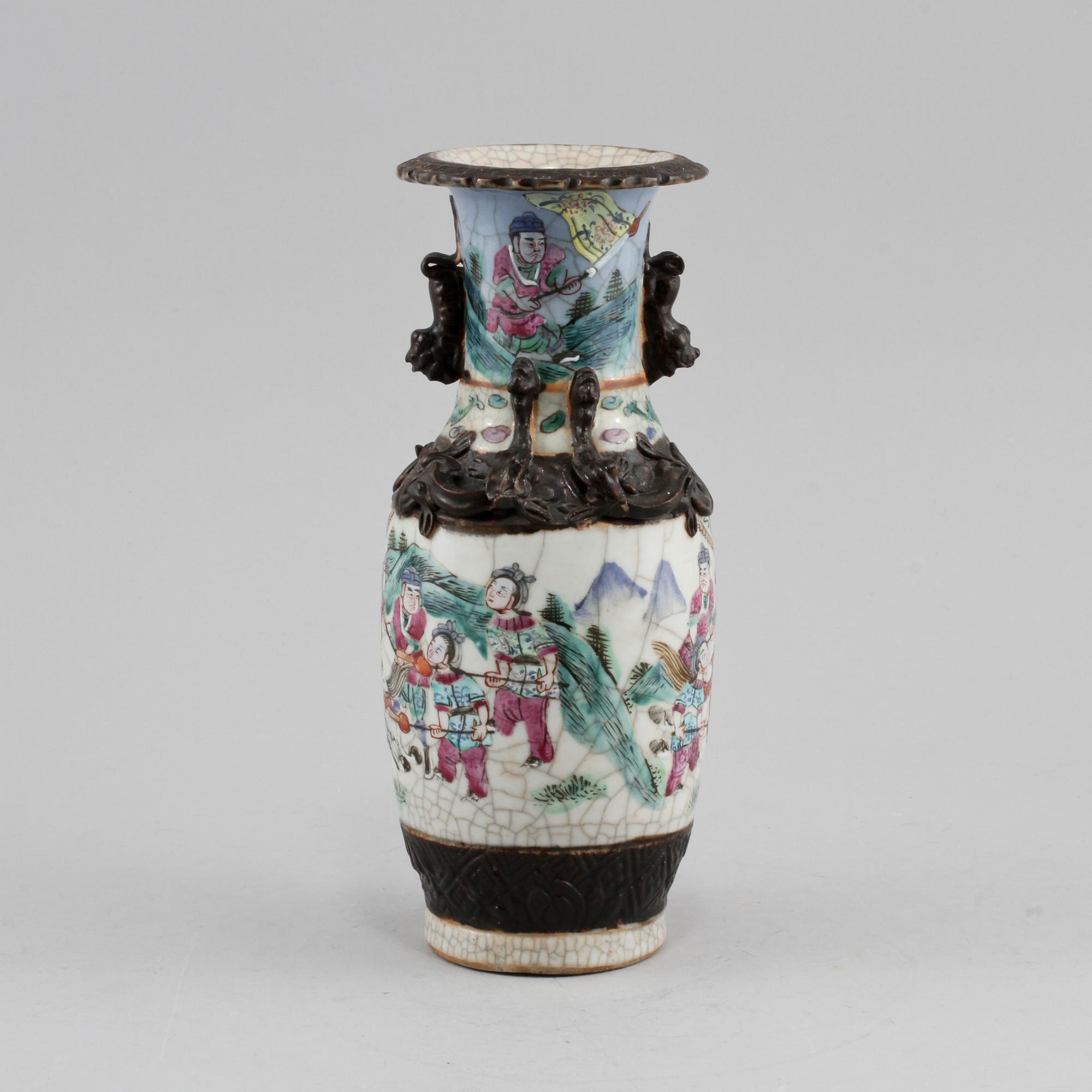 VAS, Kina, porslin, 1900-talets första hälft.