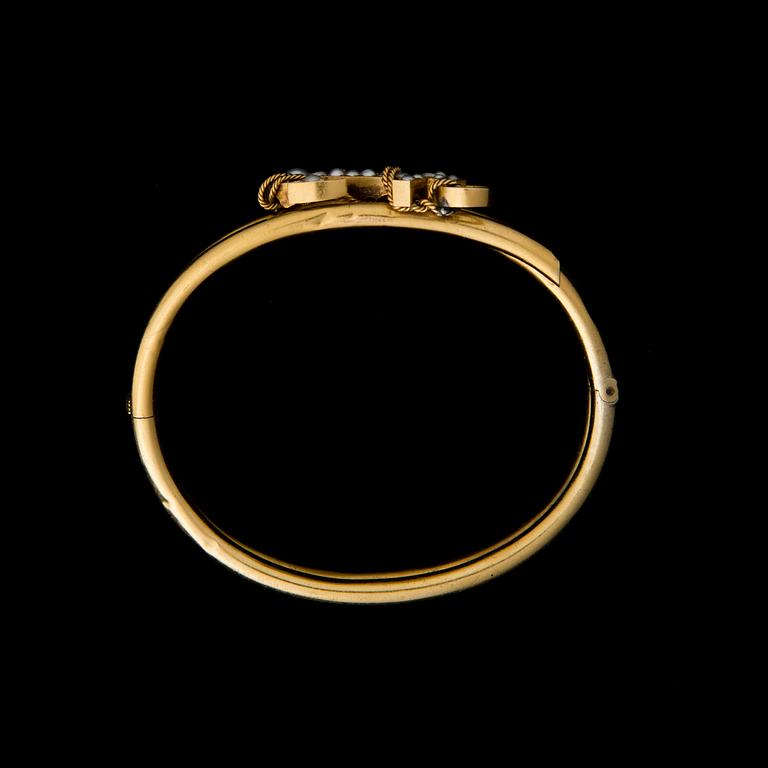 RANNERENGAS, 14K (56) kultaa, helmet. Moskova n. 1850.