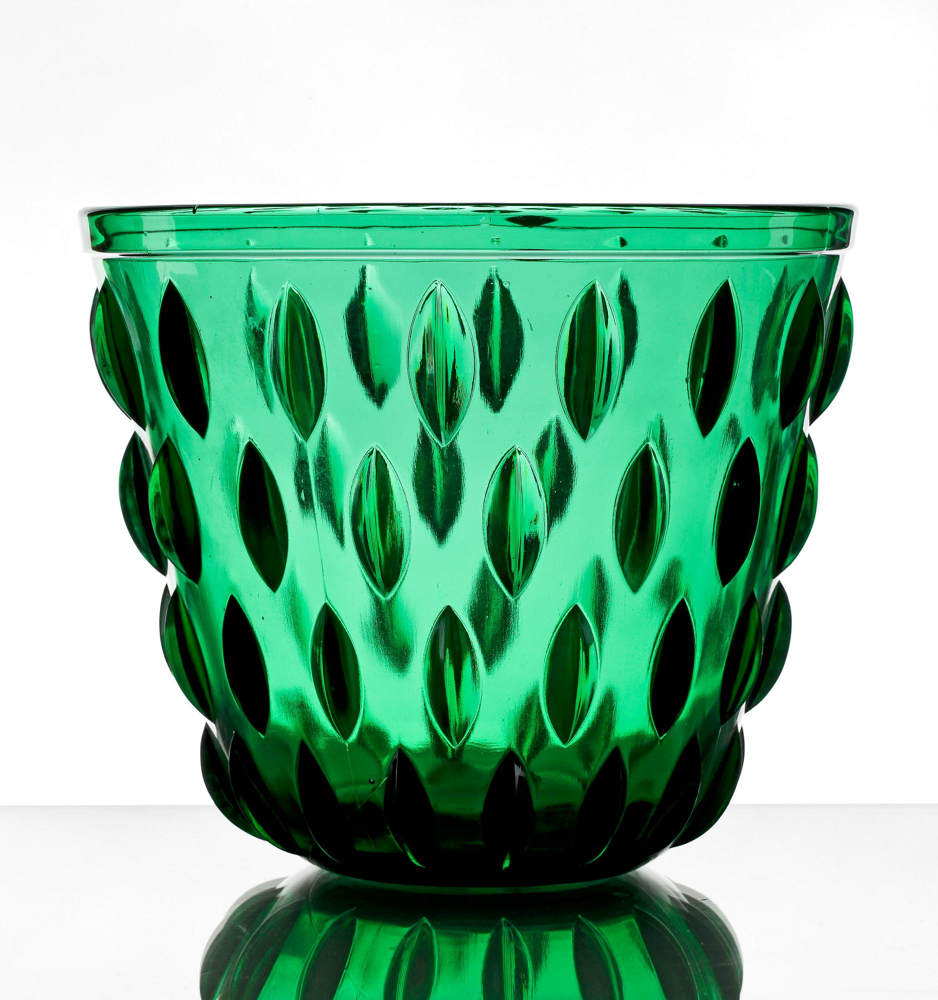 SKÅL, glas, "Ellips",  Arthur Percy för Gullaskurf. 1900-talets mitt.