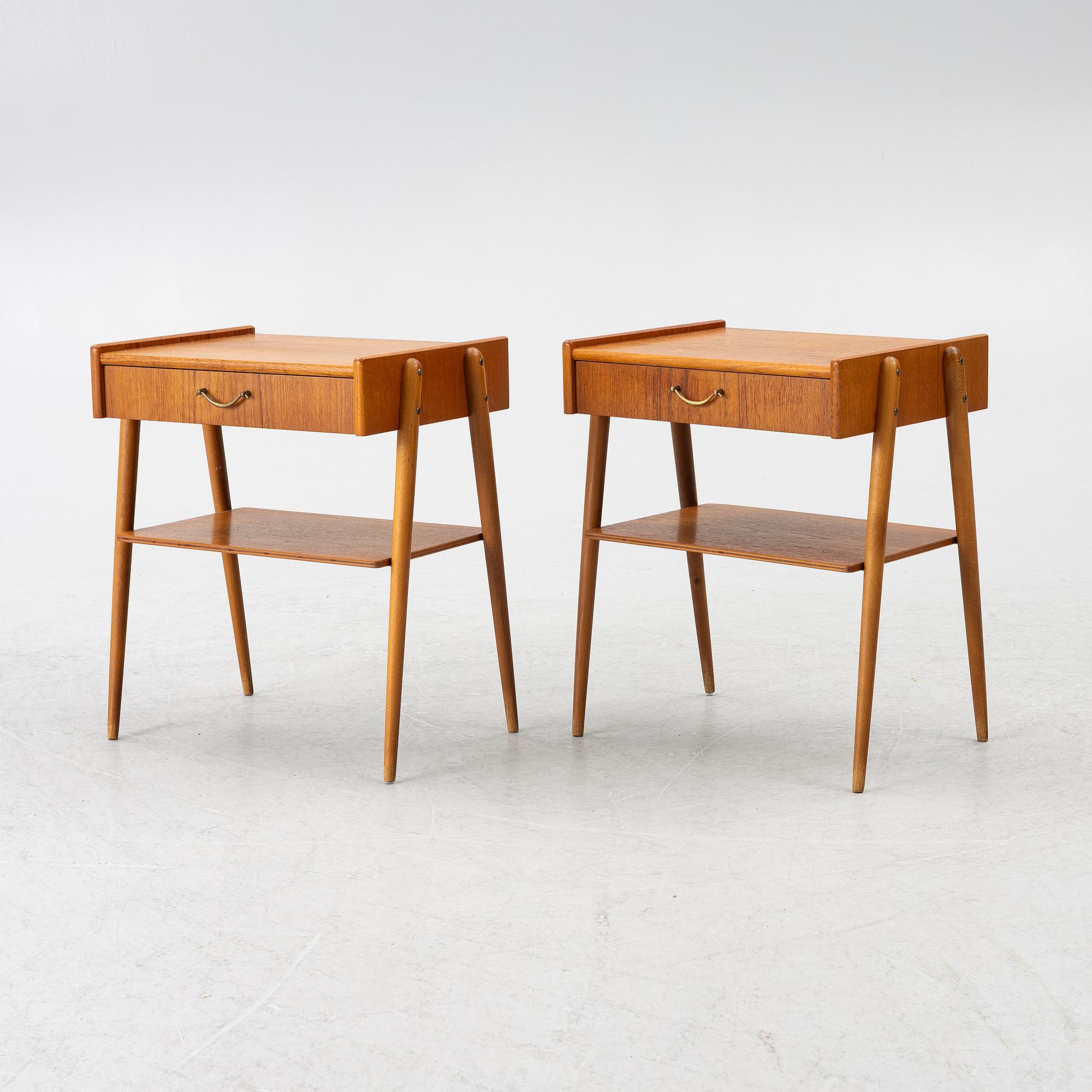 A pair of bedside tables, AB Carlström & co Möbelfabrik, mid20th century.