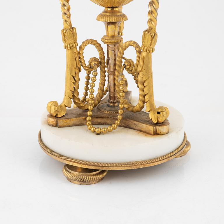 An Empire style cassolette, 19th Century.