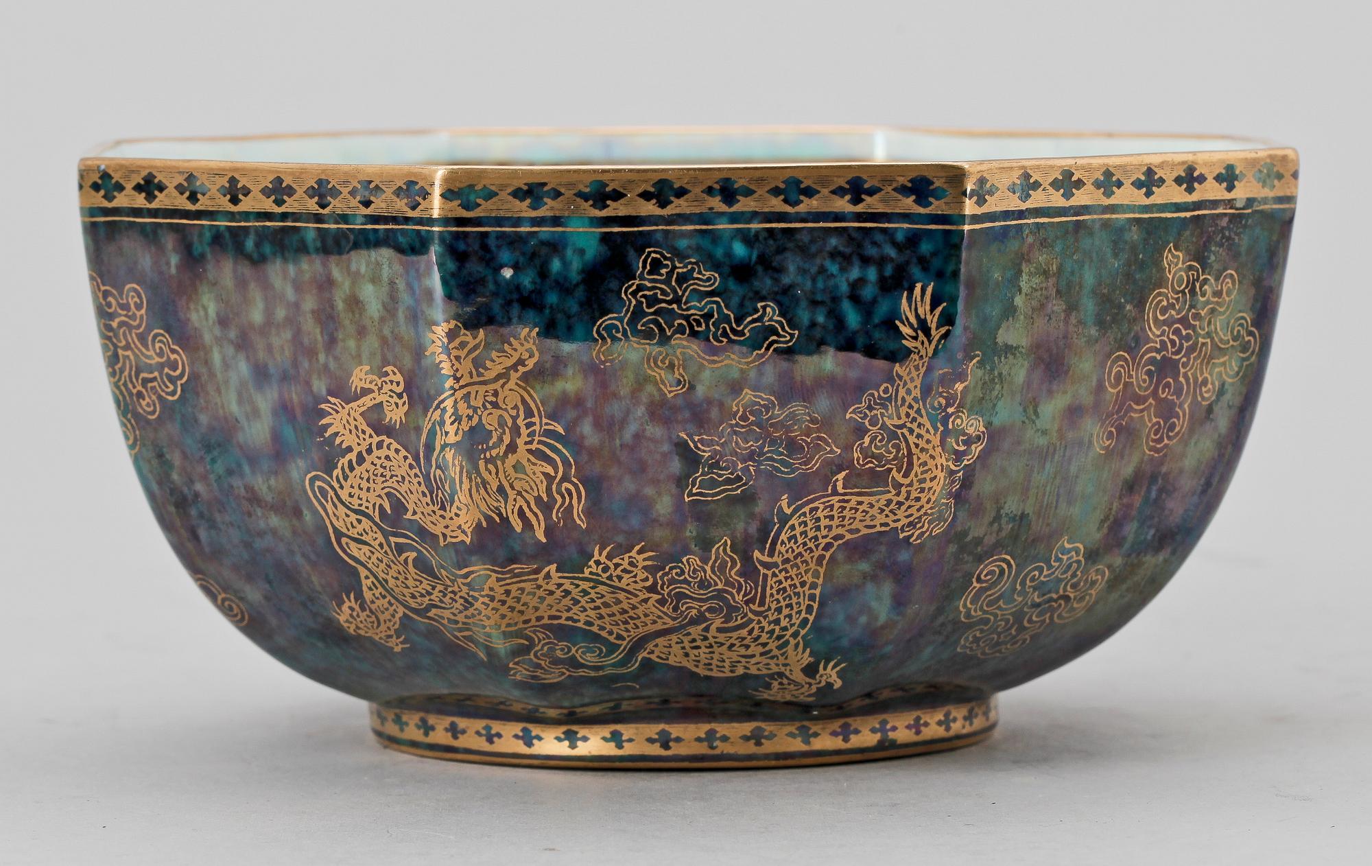 SKÅL, porslin, Wedgewood, England. 1900-talets början.
