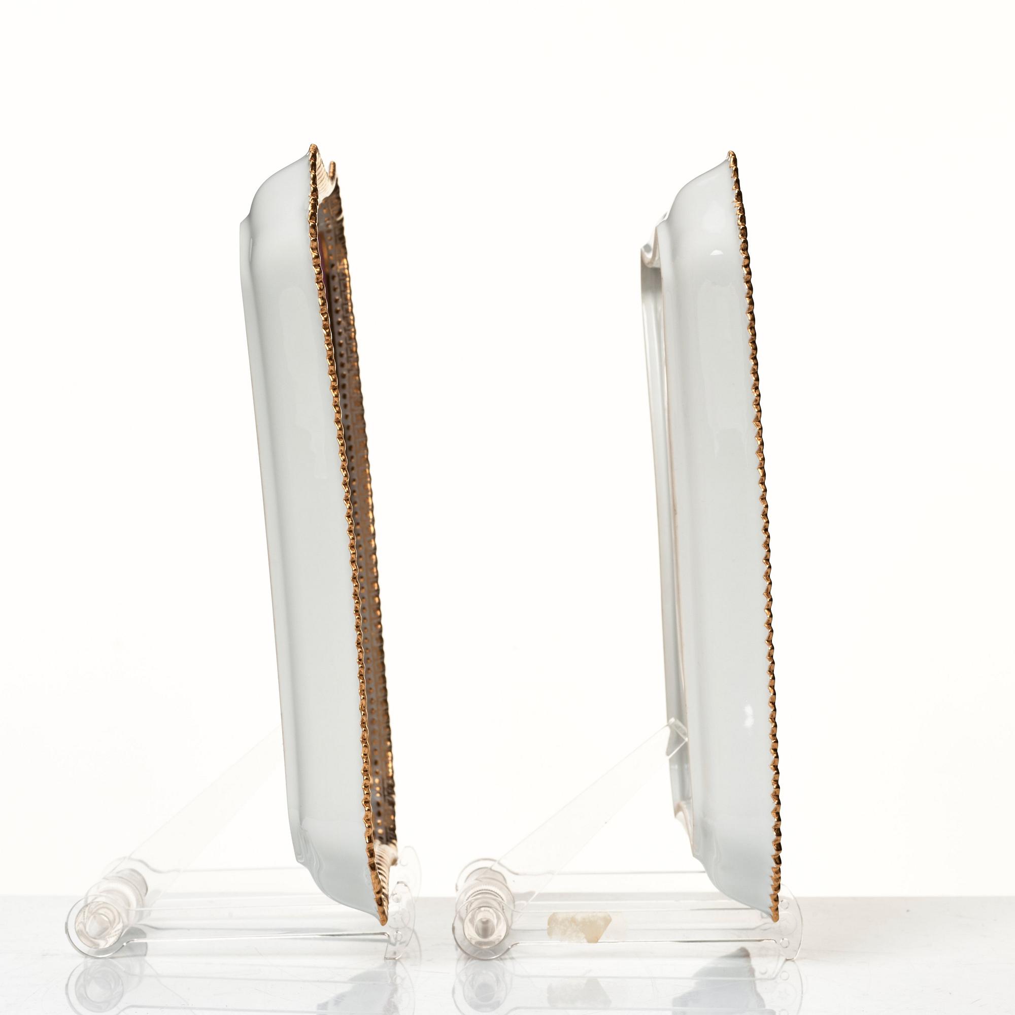 A pair of Royal Copenhagen 'Flora Danica' trays, Denmark, 20th Century.