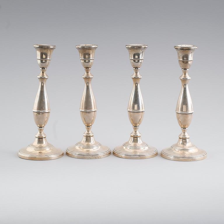 LJUSSTAKAR, 4 st, sterlingsilver, RH Macy & Co, Amerika, 1900-talets första hälft.