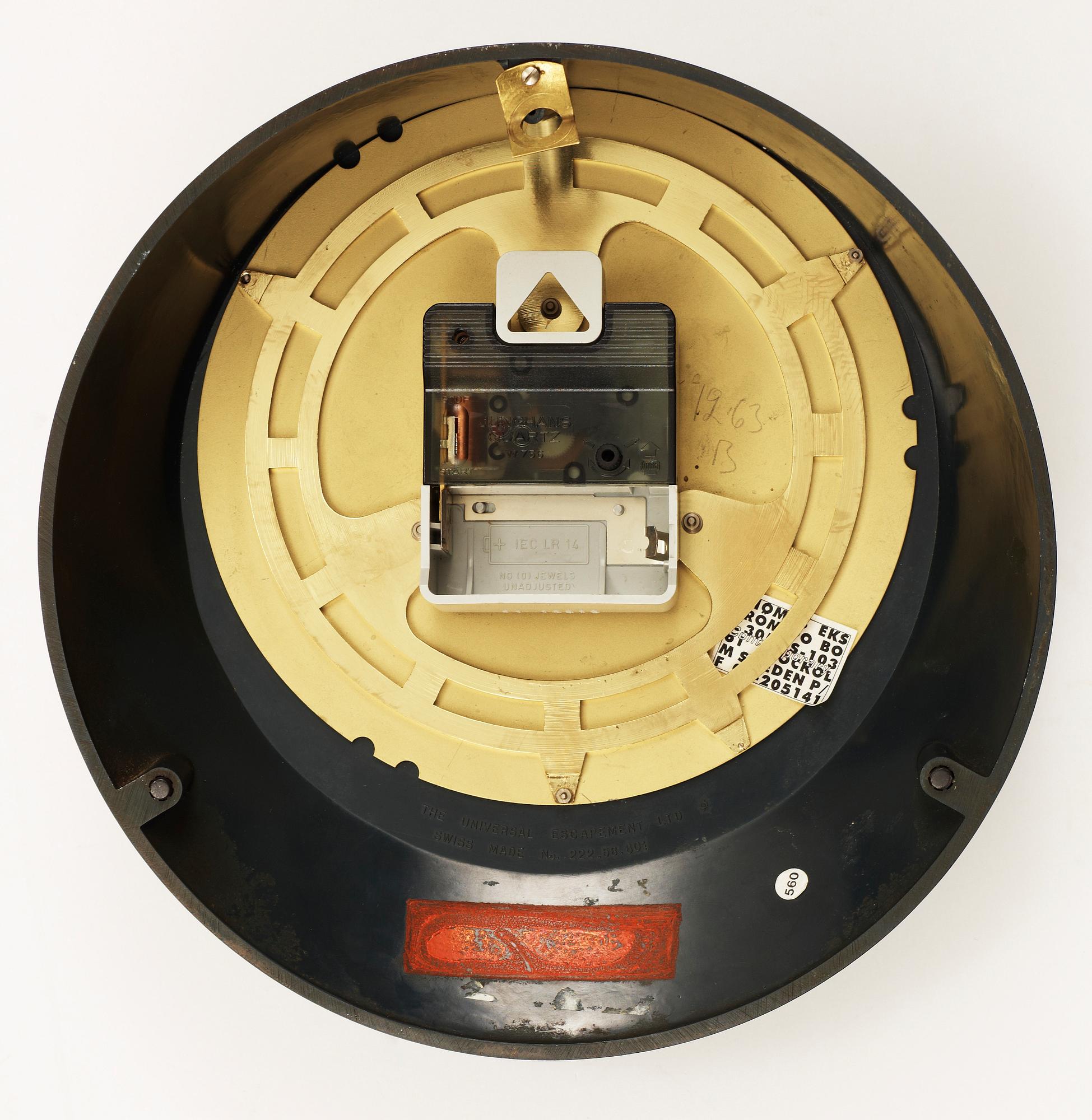 VÄGGUR, "Section" Angelo Mangiarotti, The Universal Escapement Ltd. Schweiz, 1957.