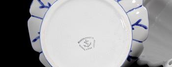 PARTI GUSTAVSBERG, flintgods och stengods, 3 delar, bla Wilhelm Kåge. 1920/30-tal.