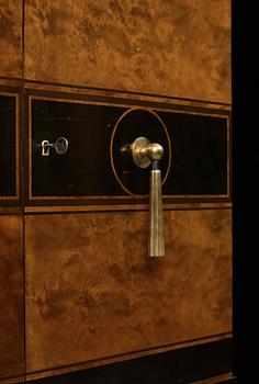 Otto Schulz, a pair of Swedish Grace cabinets for Boet, Gothenburg 1930's.