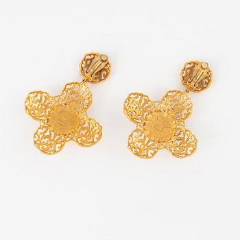 Chanel, earrings, 1984-1992.