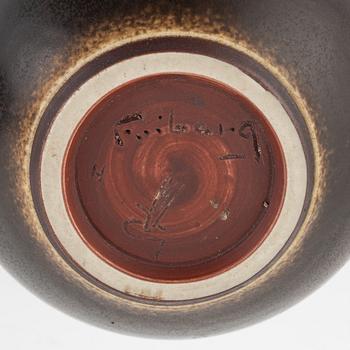 Berndt Friberg, vaser, 2 st samt en skål, Gustavsberg Studio, 1966, 1977, samt 1978.