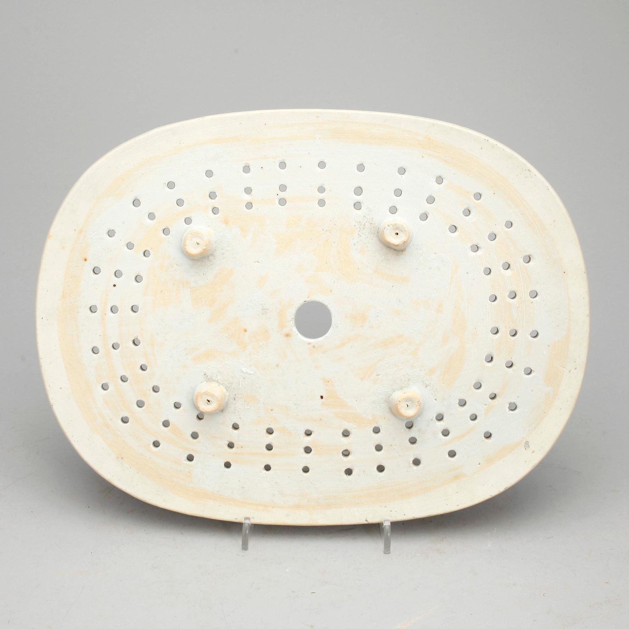 PLATTA, porslin, Kina, Qianlong (1736-1795).