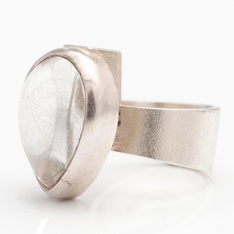 BJÖRN WECKSTRÖM, A sterling silver ring "Luna" with a rutiquartz. Lapponia 1984.