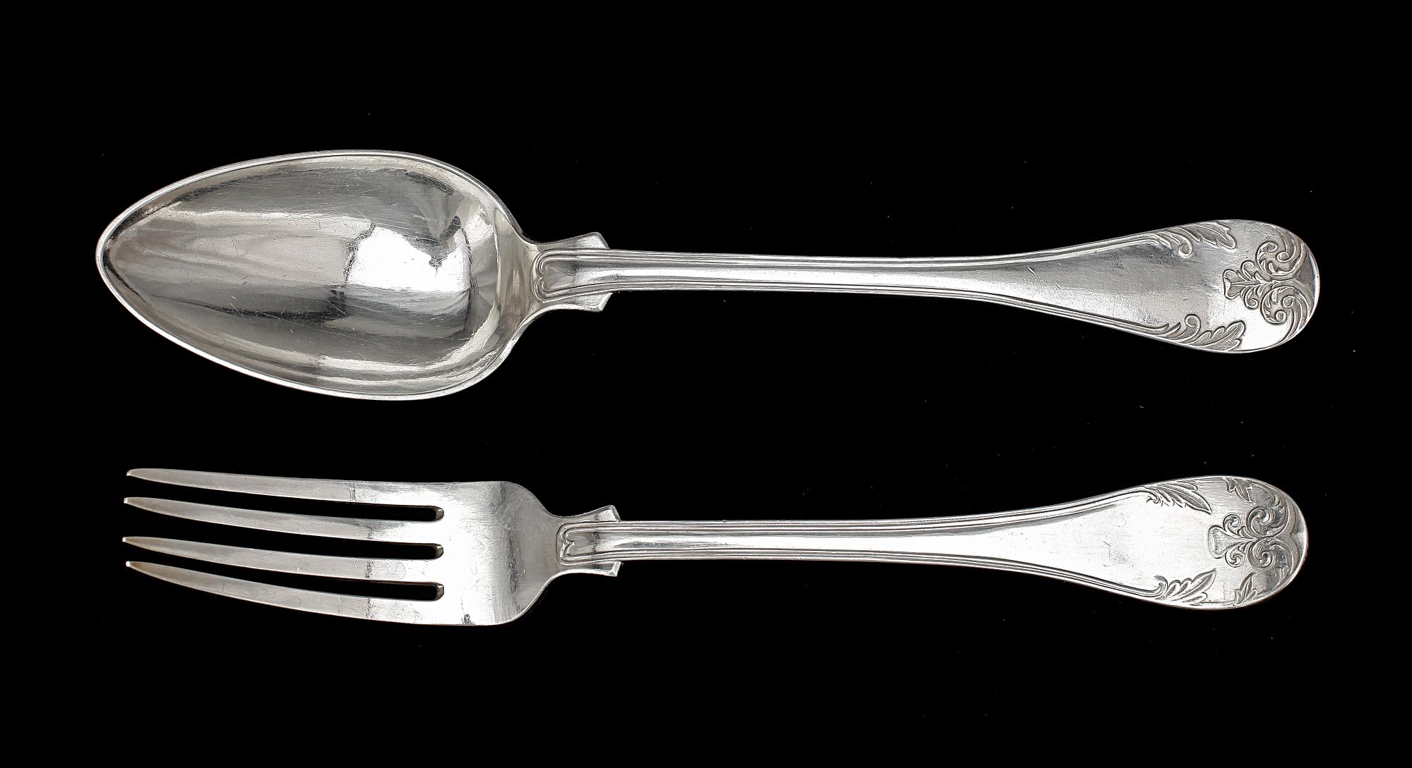 BESTICK, 12 st, bla Carl Ohlsson, Karlskrona 1700/1800. Totalvikt 901 g.