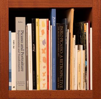 The Jan-Eric Löwenadler vast and important library of art litterature.