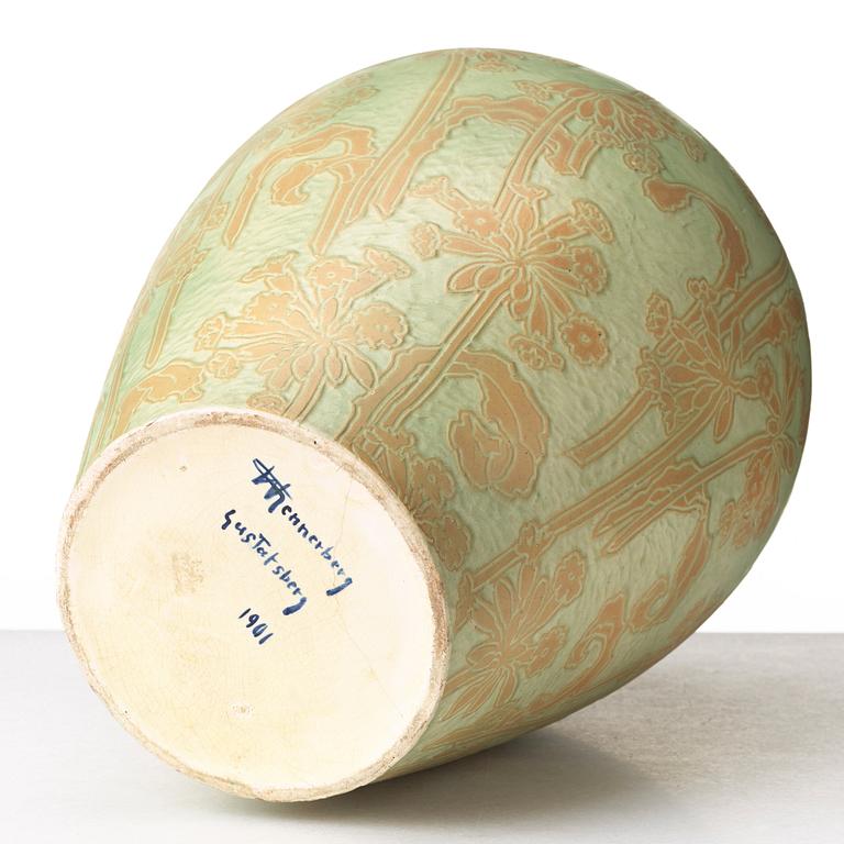 Gunnar Wennerberg, a rare creamware "sgraffito" floor vase, Gustafsberg, Sweden 1901.