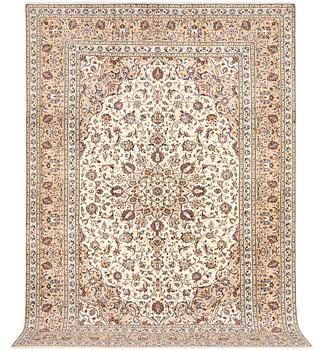 A Keshan carpet, c. 348 x 240 cm.