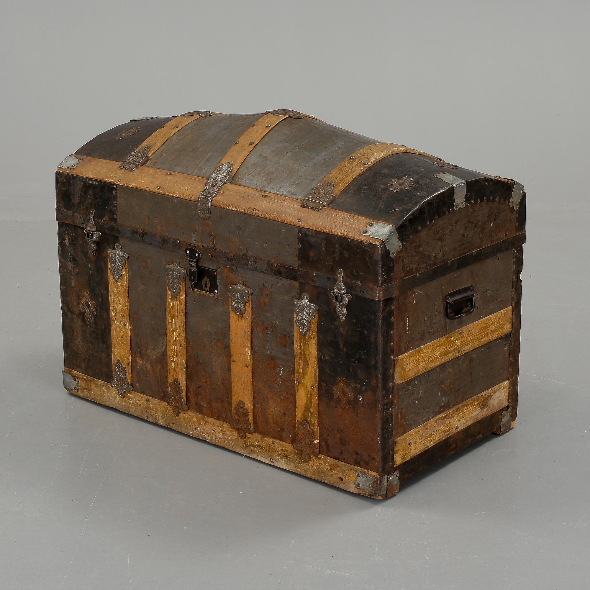 KOFFERT, 1800-talets slut.