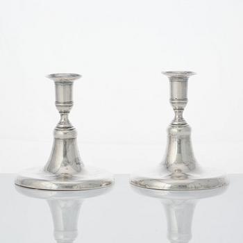 Johan Steinfort, ljusstakar, s k spelstakar, ett par, silver, Stockholm 1773. Gustavianska.