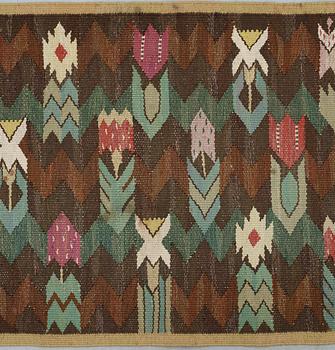 TEXTILE. "Täppan". Tapestry weave (Gobelängteknik). 49,5 x 179 cm. Signed AB MMF.