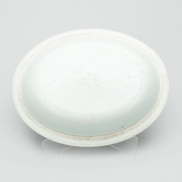 SERVISDELAR, 4 st, kompaniporslin. Qing dynastin, Jiaqing (1796-1820).