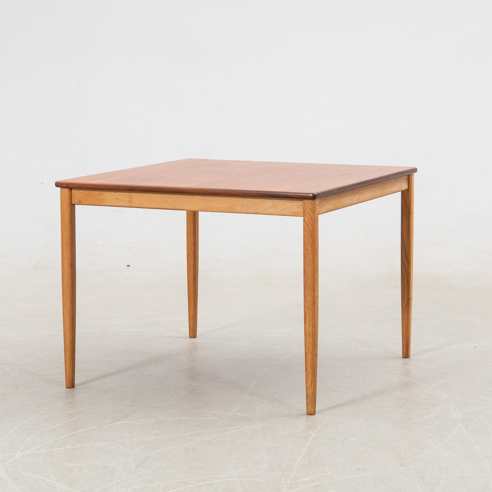 Coffee table, Bra Bohag, Tingströms, Valdemarksvik, mid-20th century.