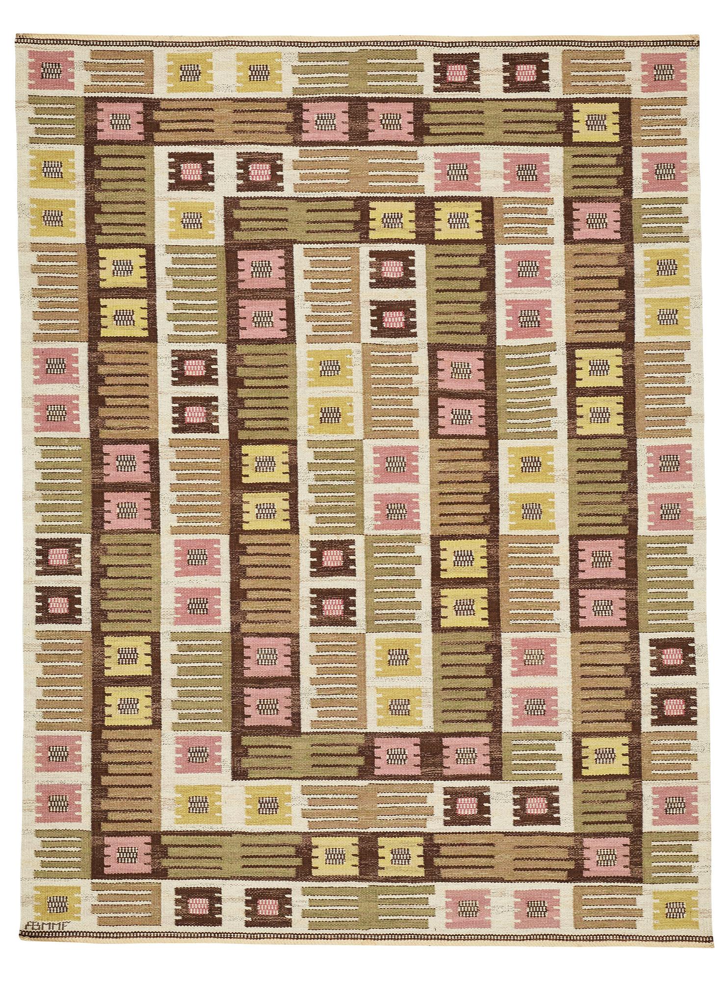 Märta Måås-Fjetterström, matta, "Nyponblomman", rölakan, ca 270 x 203-205 cm, signerad AB MMF.