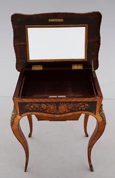 DAMARBETSBORD, Louis XIV-stil, 1800-/1900-tal.