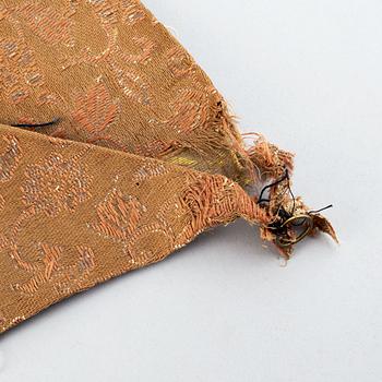 A Chinese embroidered textile, 20th century.