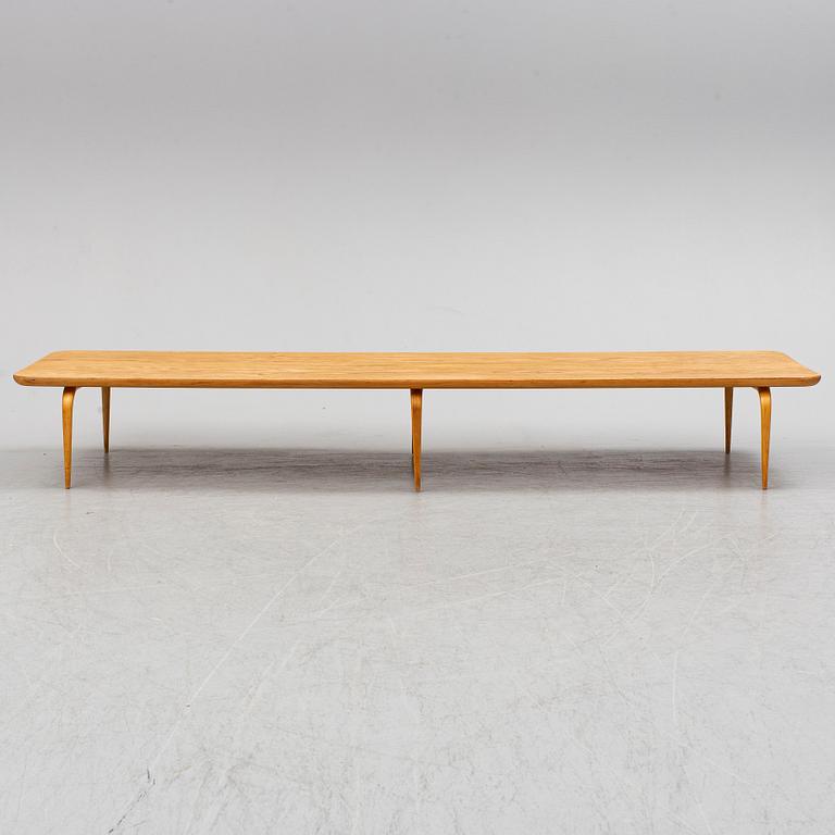 A 'Annika' bench / coffee table by Bruno Mathsson, Firma Karl Mathsson, Värnamo, Sweden 1968.