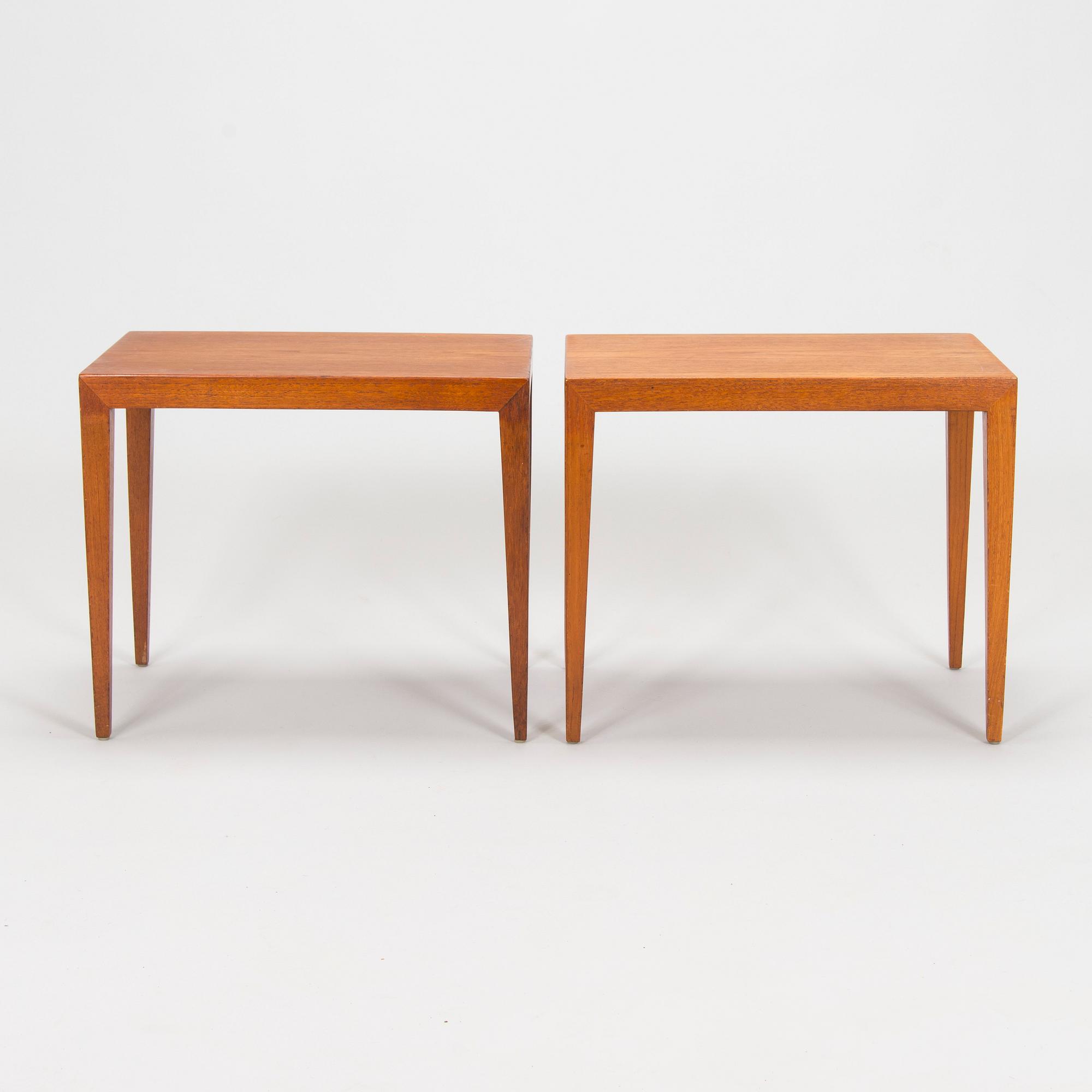Severin Hansen, sivupöytiä, pari, malli 41B, Haslev Møbelfabrik, Tanska, 1900-luvun puoliväli.