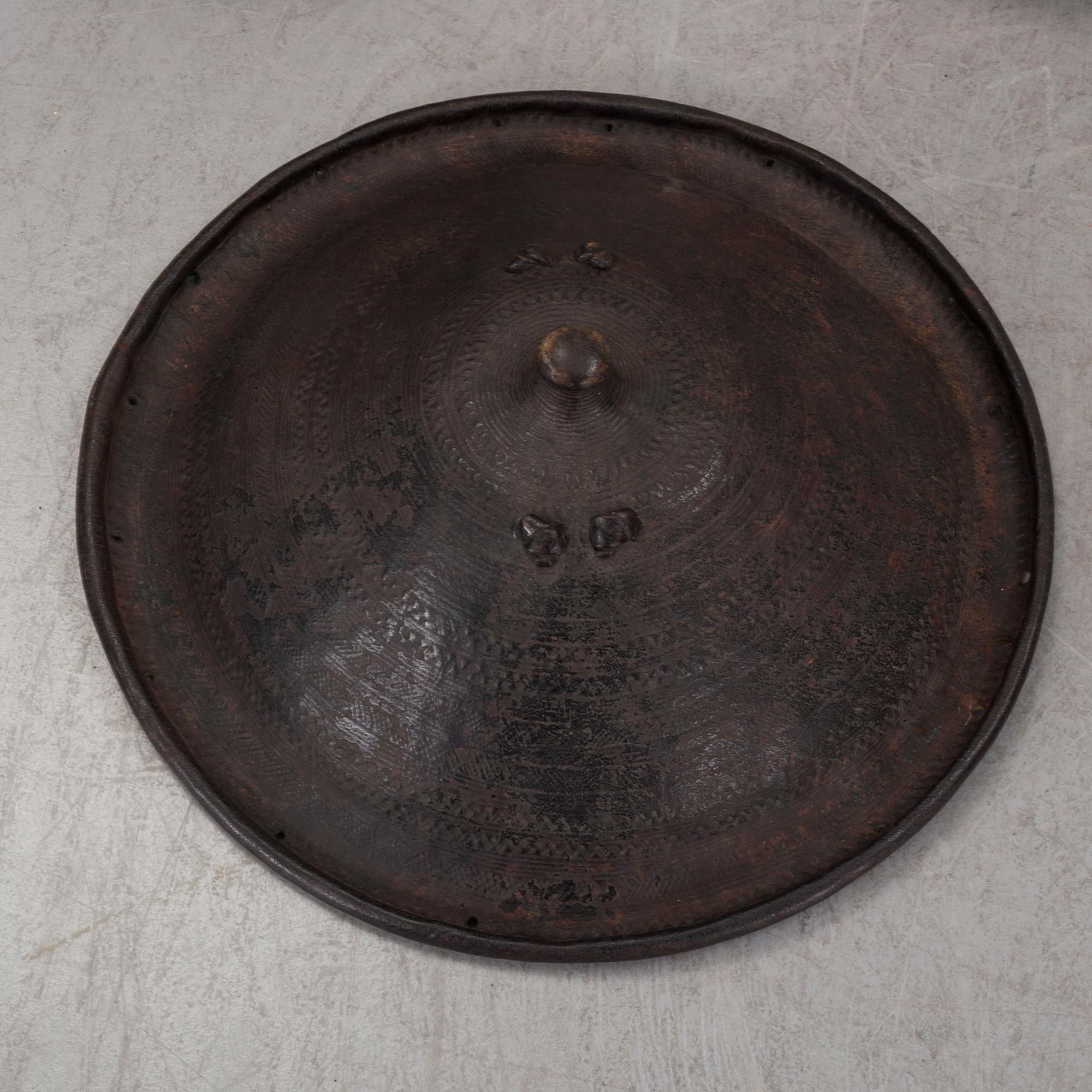 A set of five pcs Africana, 20th century.