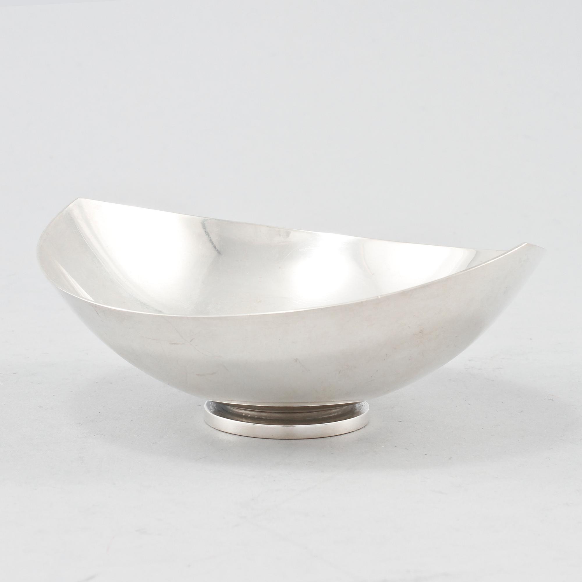 SKÅL, silver, Borgila, Stockholm, 1961. Vikt 155 g.