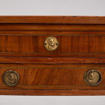 A mahogany toilet table, Louis XVI-style, late 19th century.