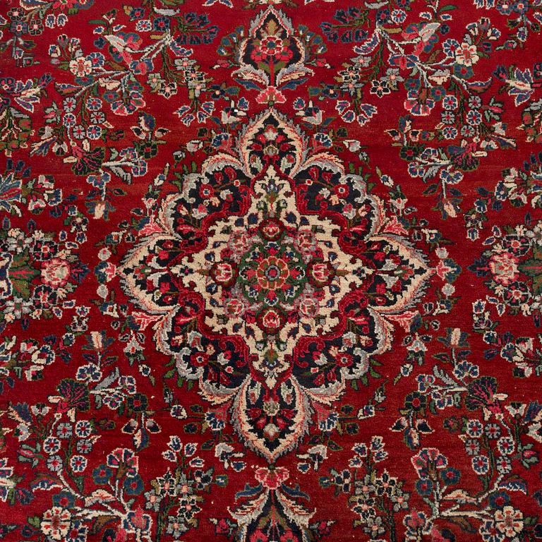 A semiantique Malajir carpet ca 312 x 248 cm.