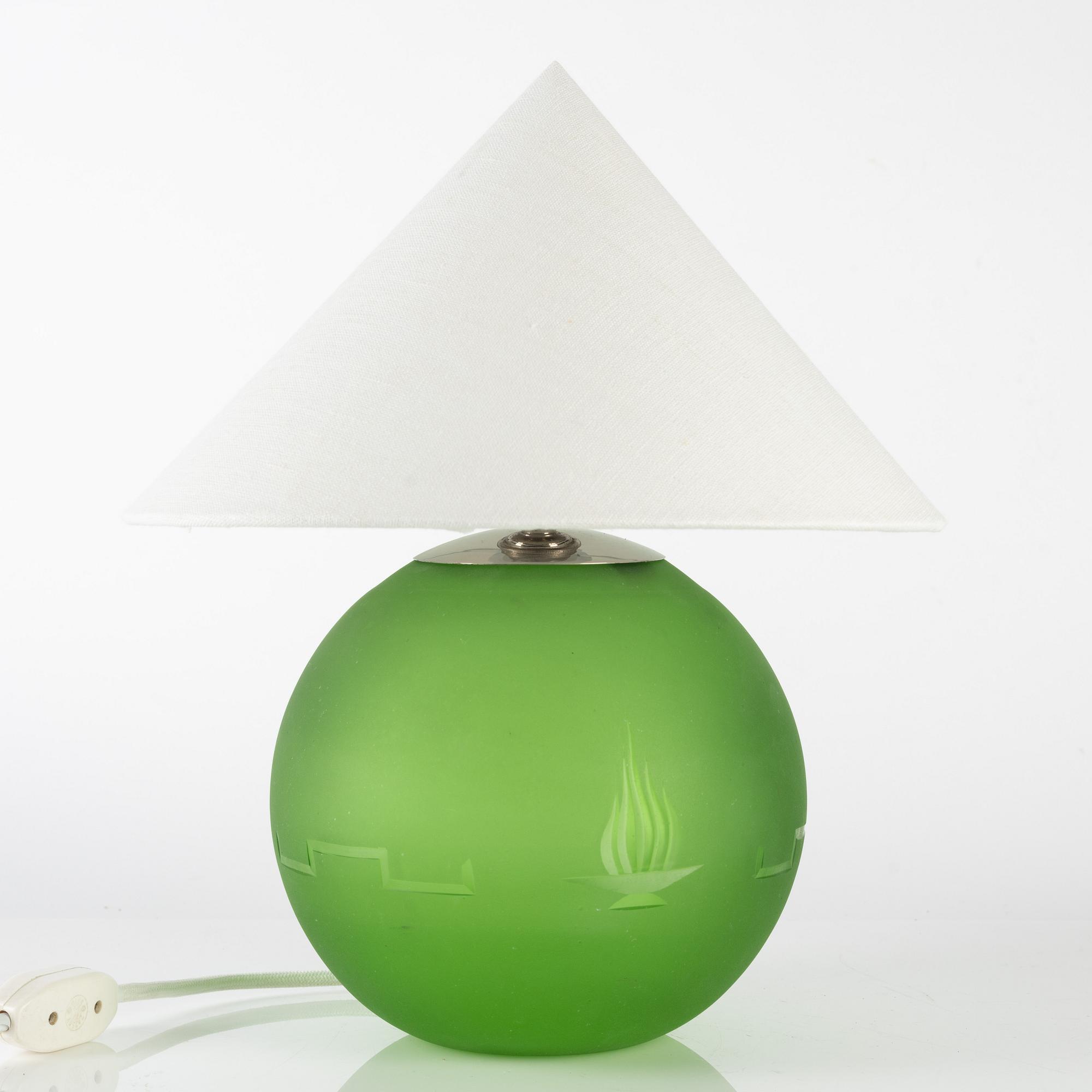 Elis Bergh, tillskriven, två bordslampor, Swedish Grace, Kosta, 1930-tal.