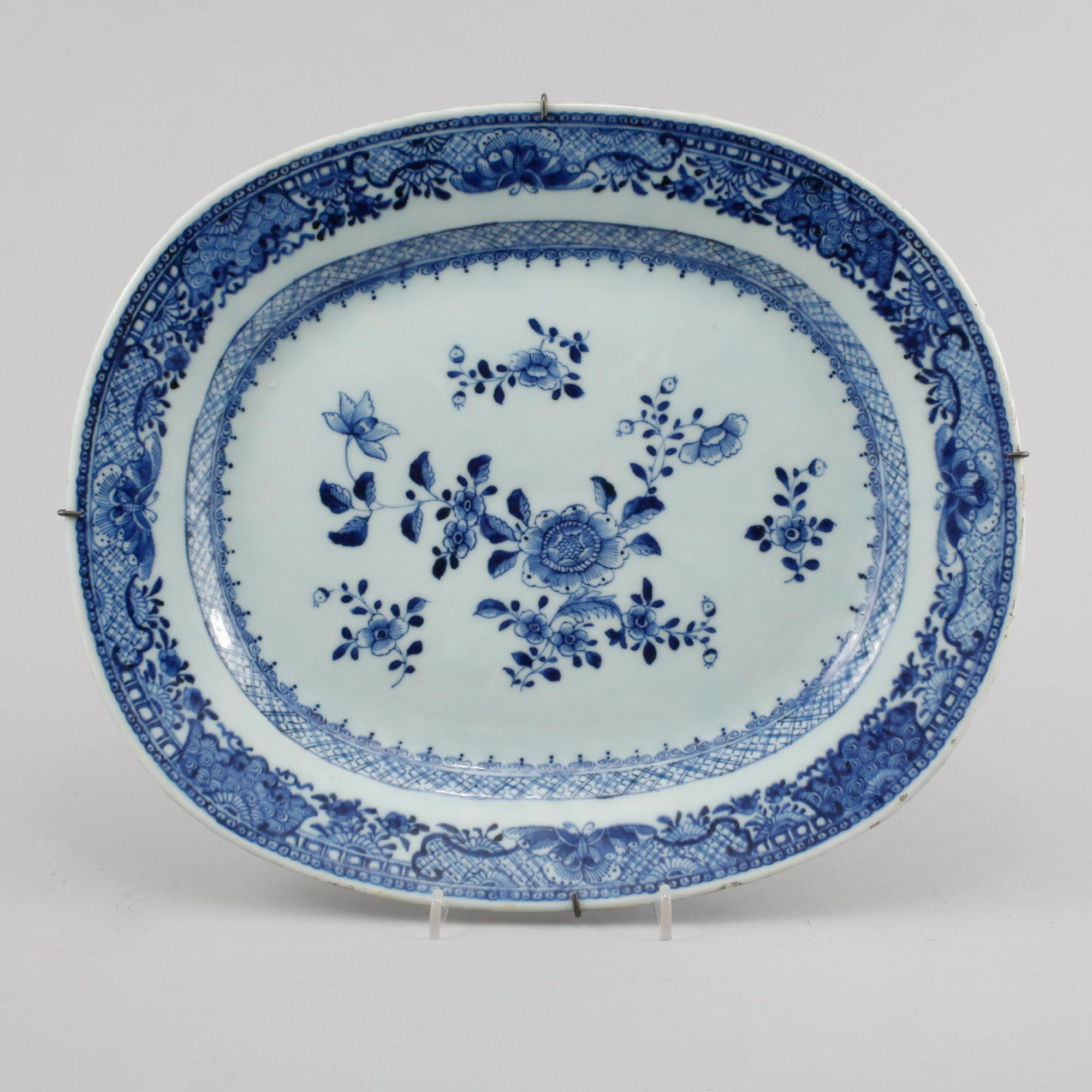 STEKFAT, porslin, Kina, 1700-tal.