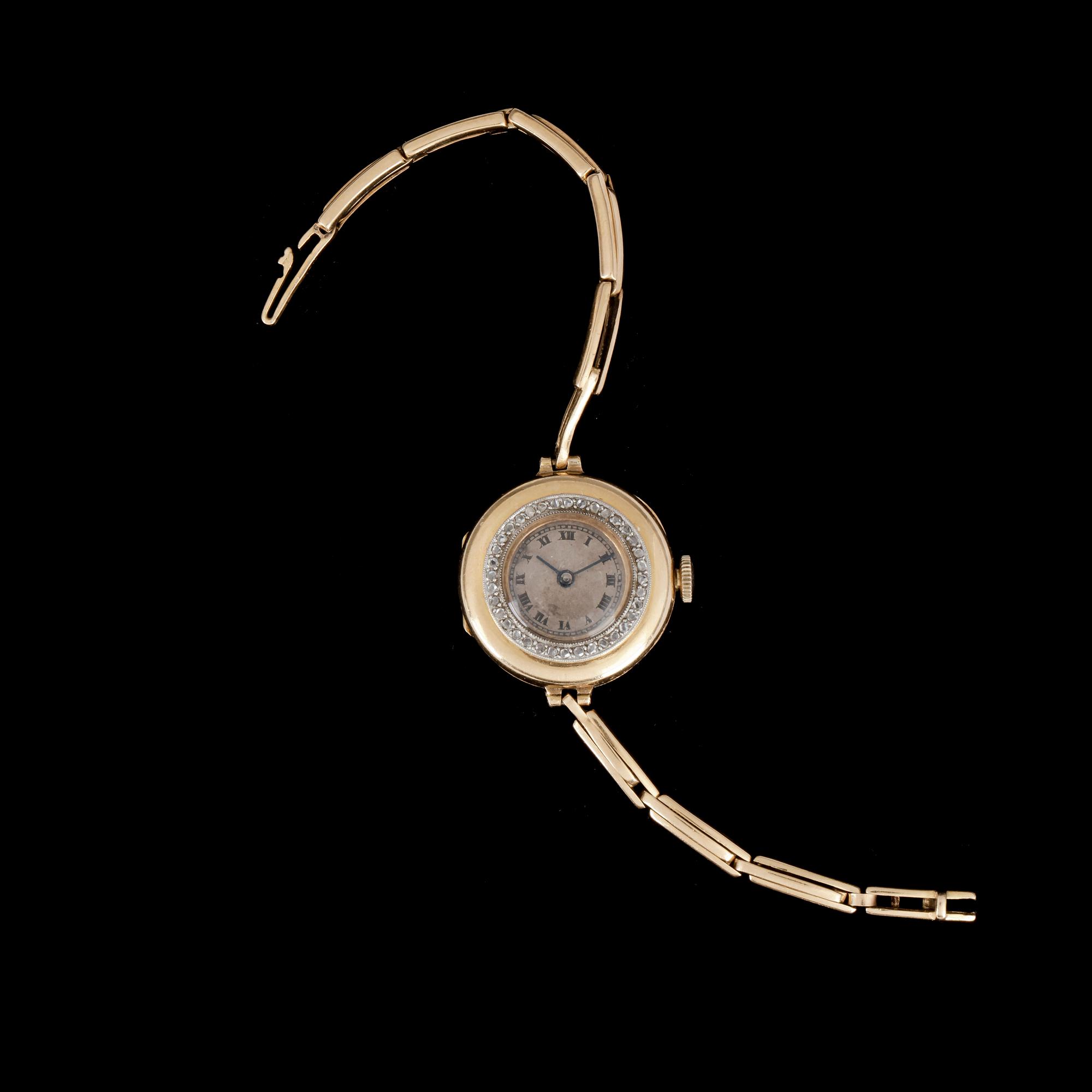 DAMARMBANDSUR, guld 18K, rosenstenar, sekelskiftet 1900. Tot ca 17 gram.