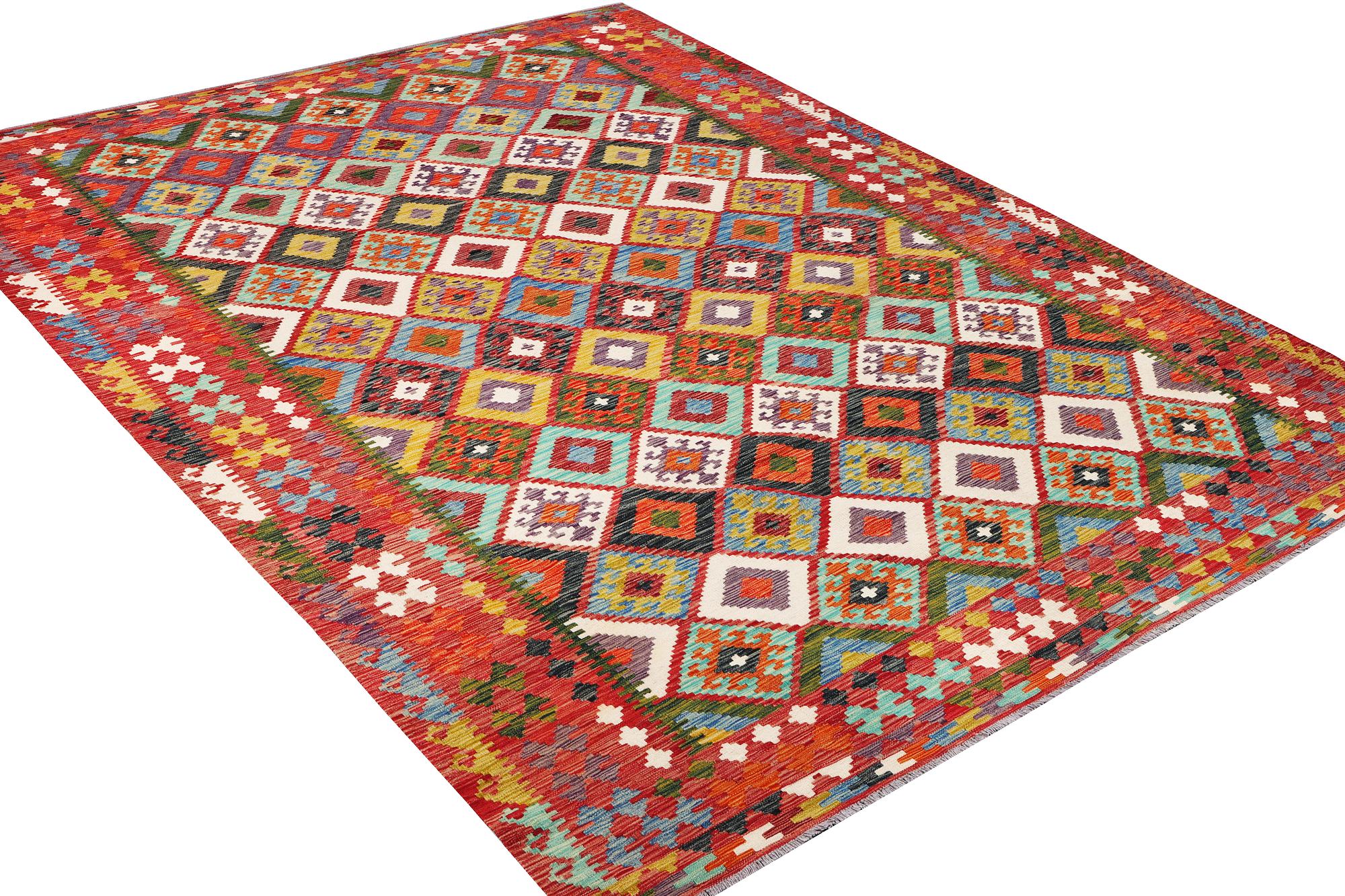 A Kilim carpet, c. 344 x 255 cm.