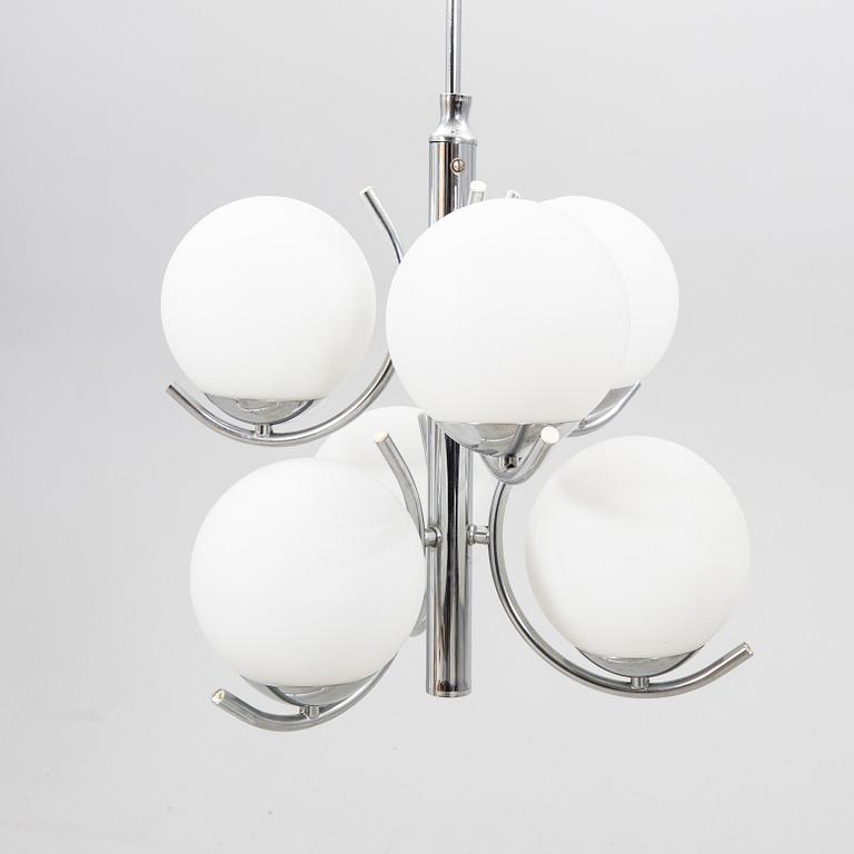 An Art Deco style ceiling pendant 21st  century.