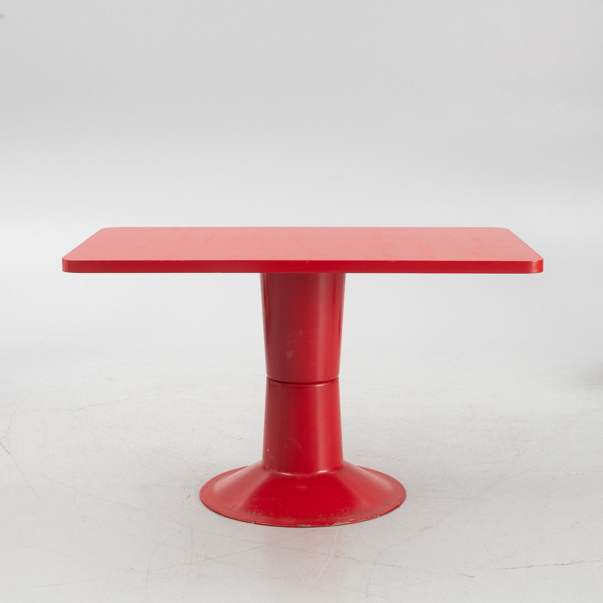 Yrjö Kukkapuro, a "Saturnus" table and four chairs, Haimi, Finland, 1970's.