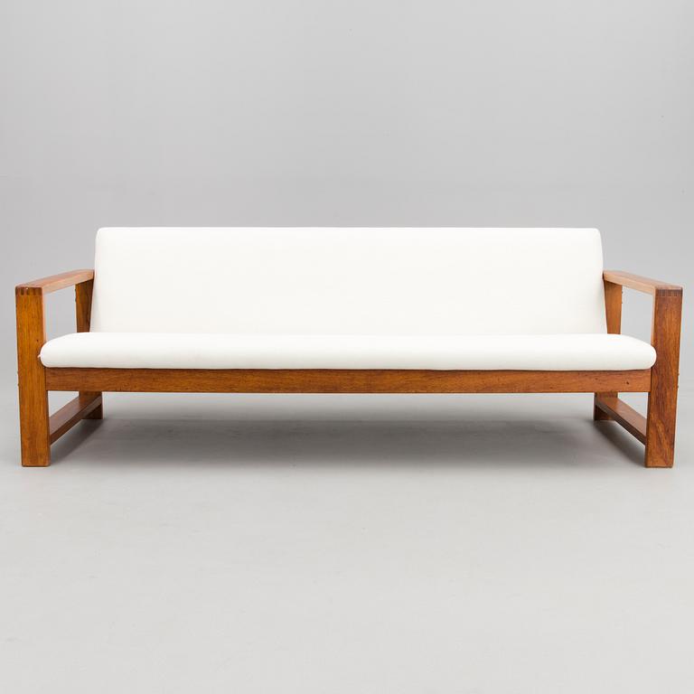 Reino Ruokolainen, A 1960s H-model sofa for Haimi, Finland.