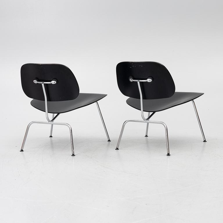 Charles & Ray Eames, Chairs, a pair, "DCM", Vitra, 2003.