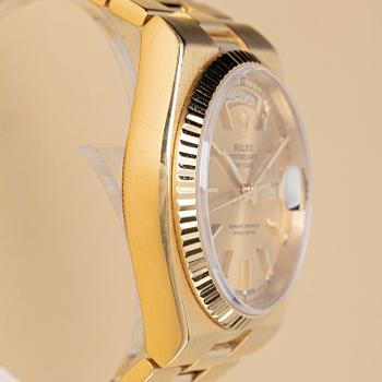 Rolex, Oysterquartz, Day-Date, "Finish Day", ca 1986.