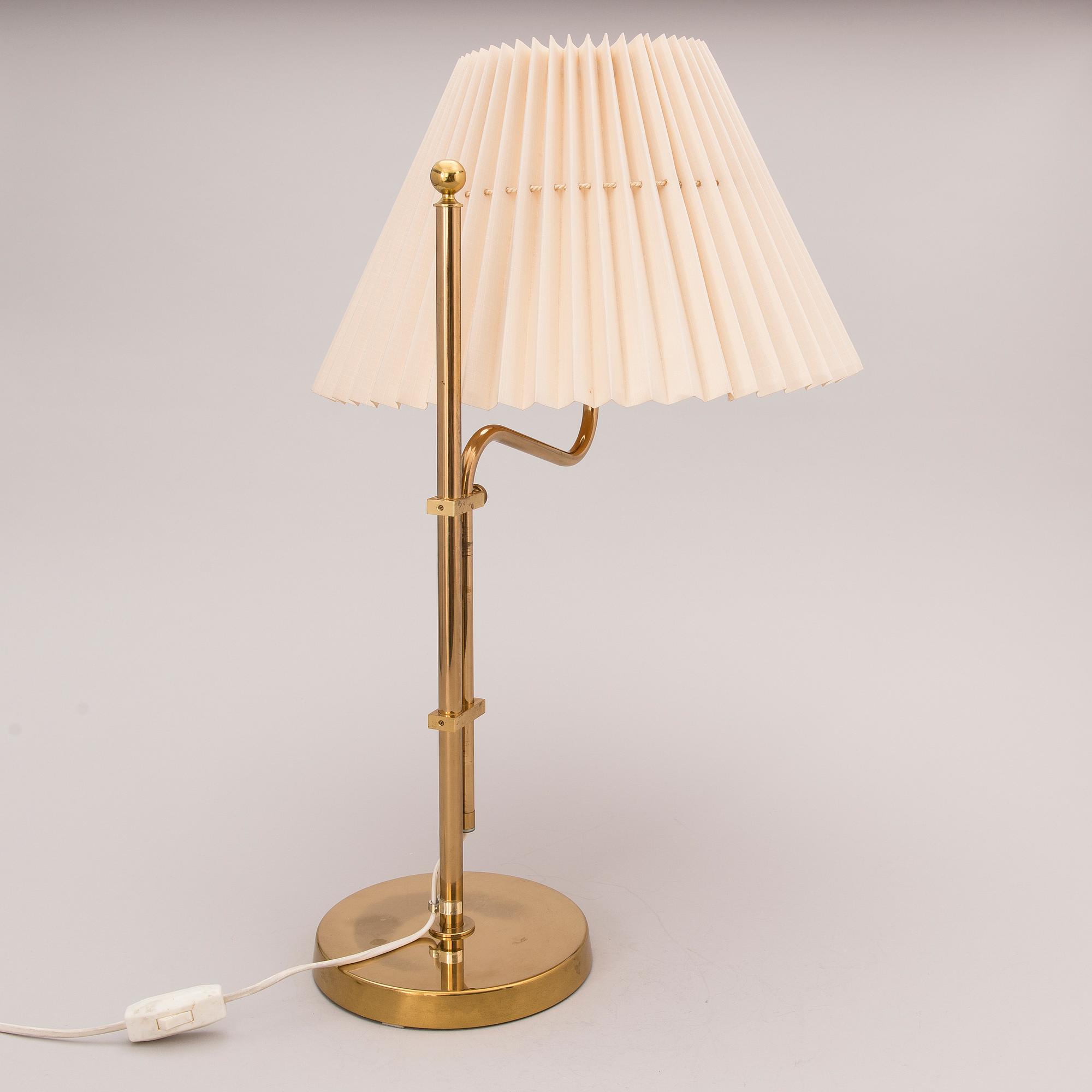 PÖYTÄVALAISIN, Bergboms, Ruotsi. 1900-luvun jälkipuoli.