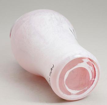 VAS, glas, "Open Minds", Ulrica Hydman-Vallien, Kosta Boda.