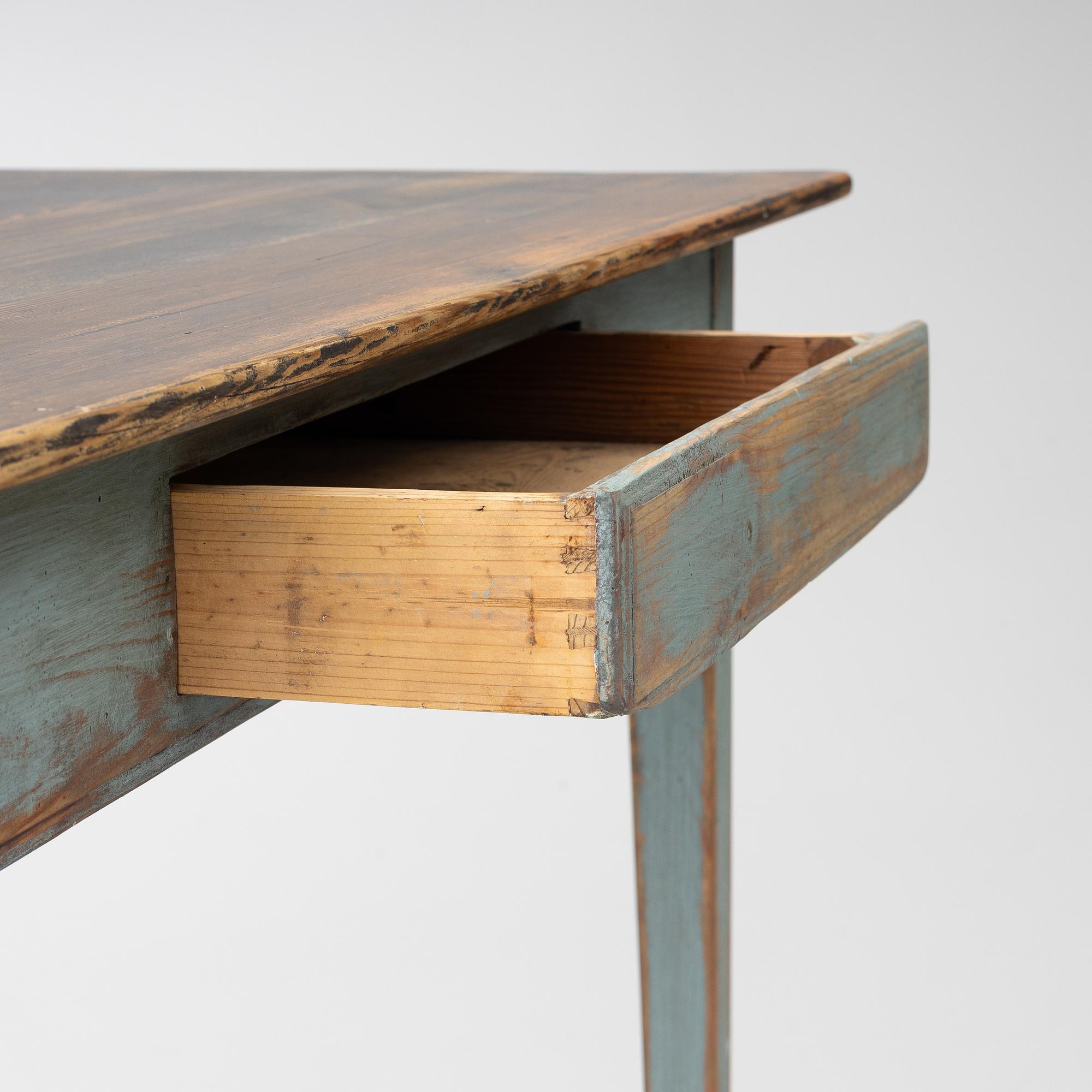 Table, 19th century.